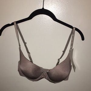 34D True & Co/Uniform by Nikki Dekker Push-up Bra